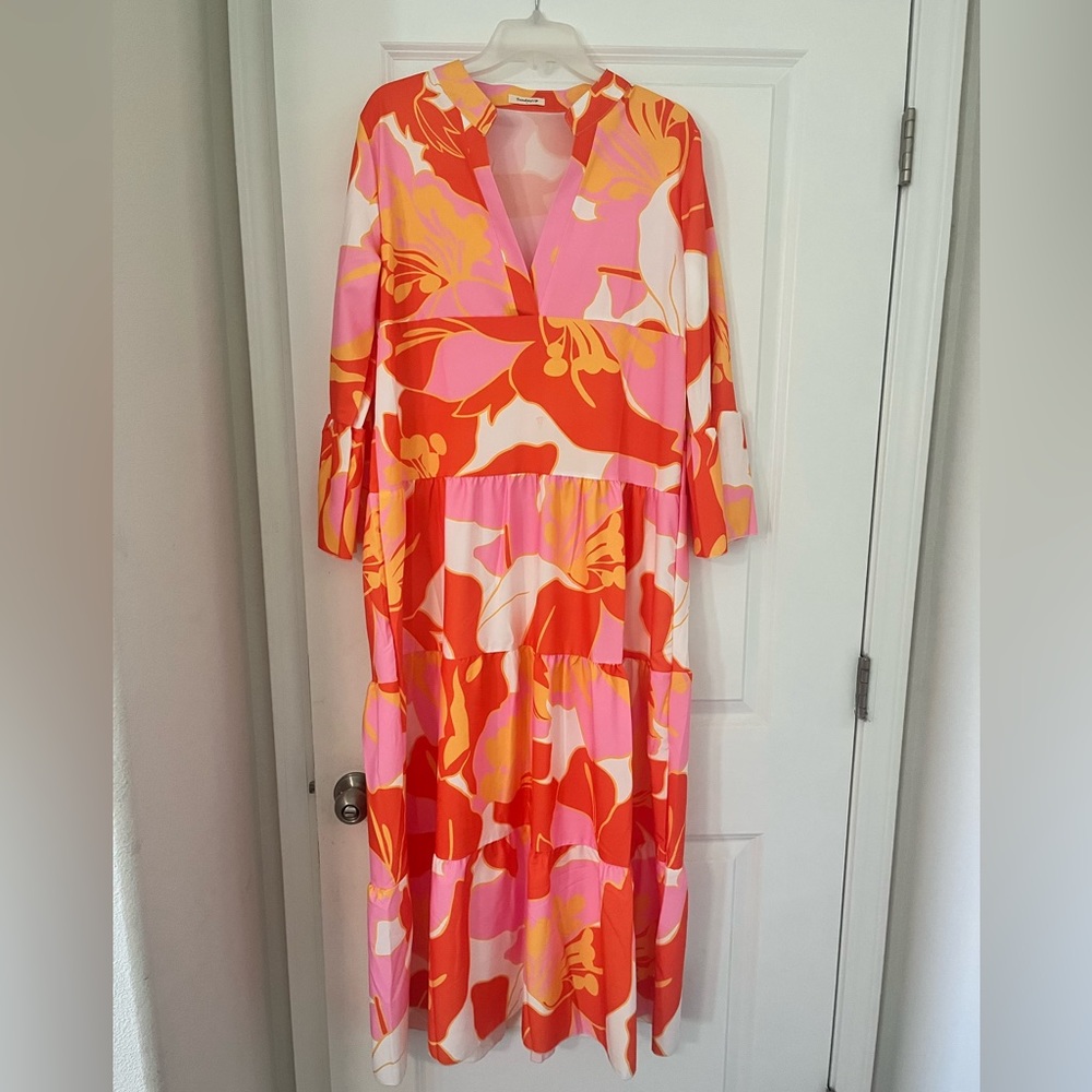 Super cute brand new dress!